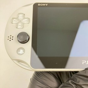 PS Vita PCH-2000 Sony PlayStation Glacier White Console & Cable Region Free 341