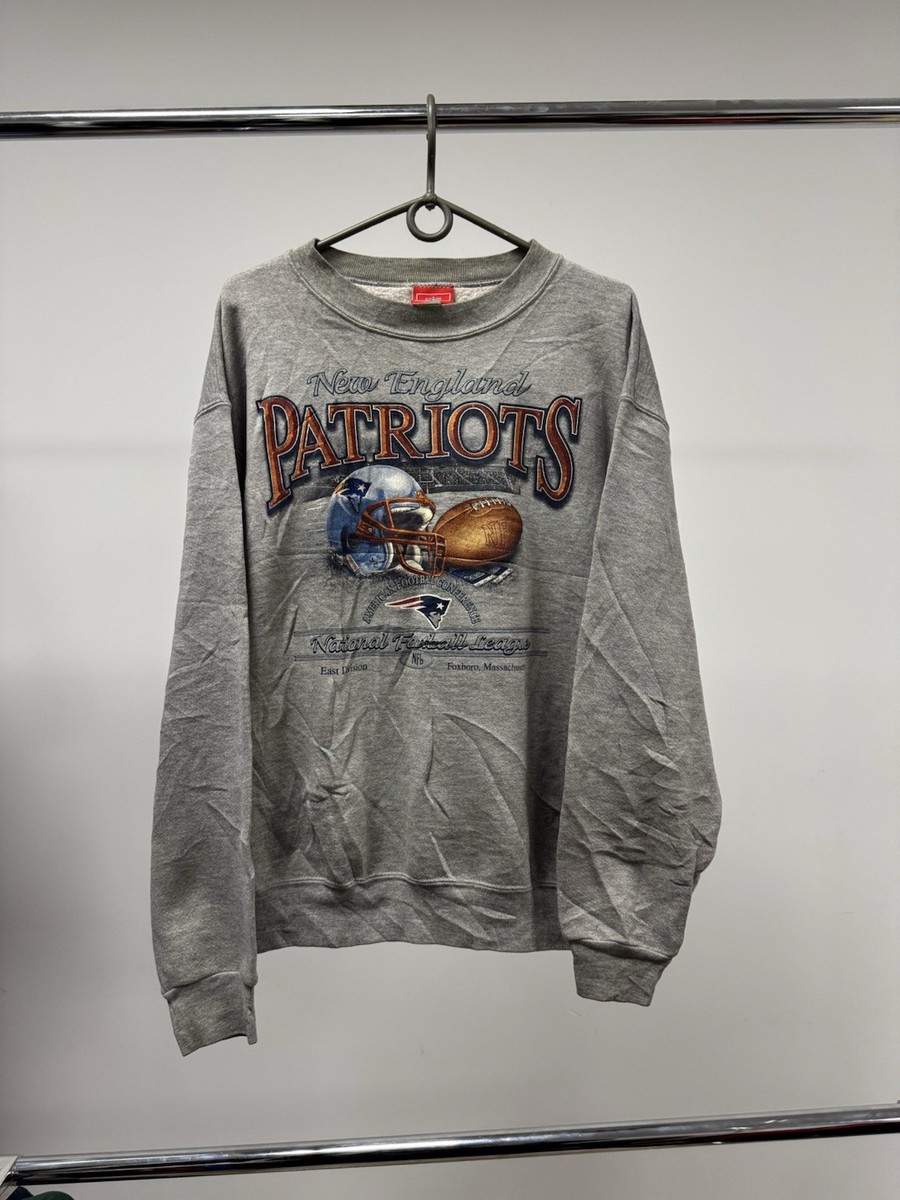 Vintage NFL Patriots New England Sweatshirt Graphic Print American
