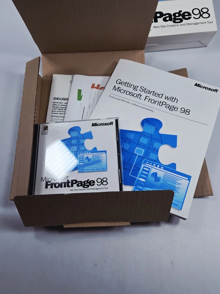 Microsoft Frontpage 98 With Manual Box Vintage Full Version - Image 2 of 3