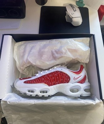 Nike Supreme X Air Max Tailwind 4 University Red AT3854-100