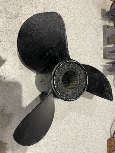 Volvo Penta Propeller for DP290 Prop - Used - Picture 1 of 3