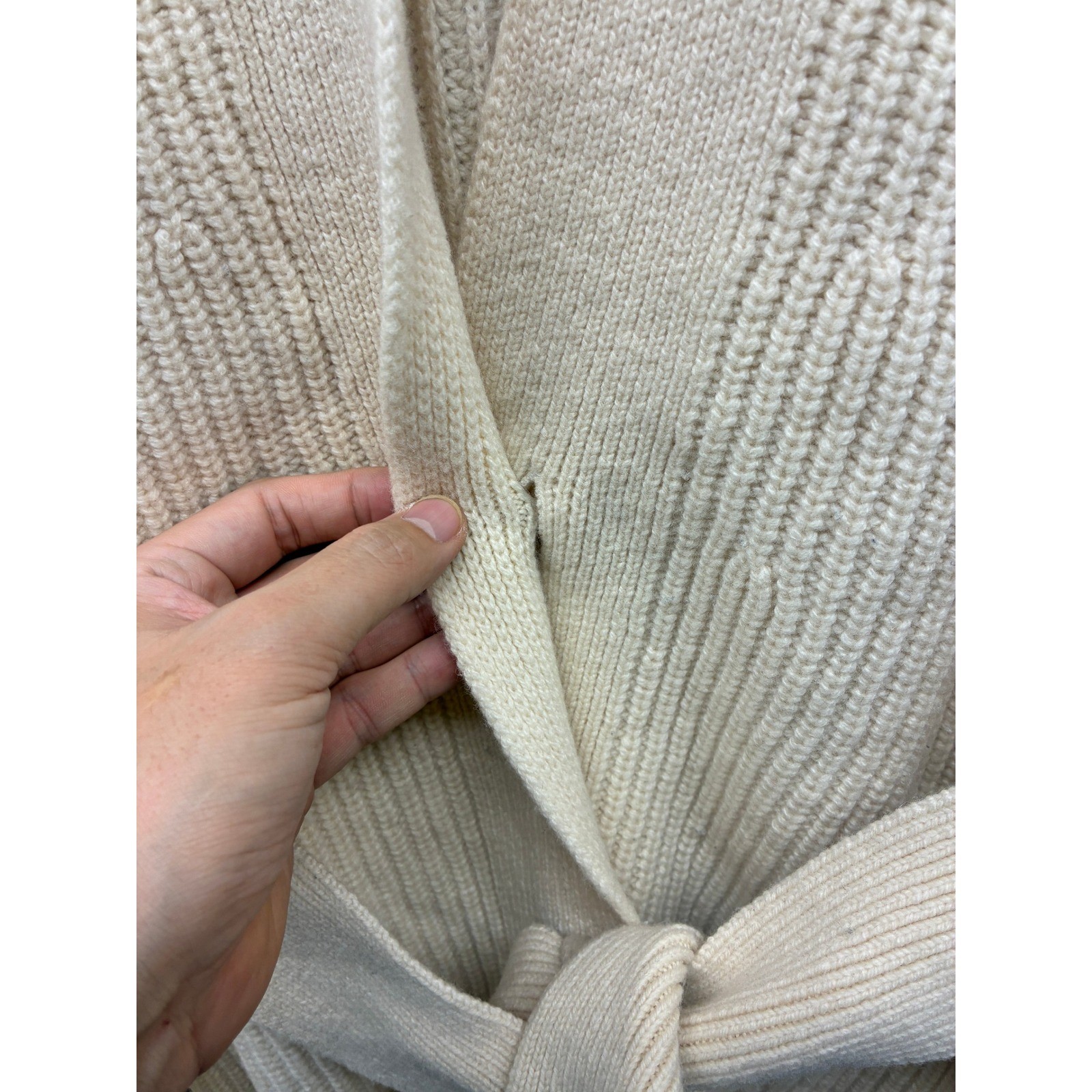 Uniqlo x Lemaire Ribbed Wool Belted Cardigan Sweater Women's Small Cream thumbnail 3