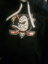 Anaheim Ducks Collecting and Fan Guide 4