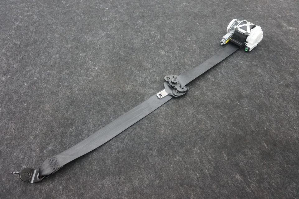 Retrator de cinto de segurança dianteiro direito passageiro preto fabricante de equipamento original 72117284488 BMW M2 F87 16-18 - Imagem 2 de 4