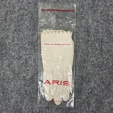 Vintage Aris Gloves Womens 7.5 Off White Leather Unlined Scalloped Wrist 60s