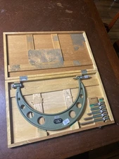 Mitutoyo 529 6"-12” Linear Scale Micrometer Set, .001" Resolution, 104-138