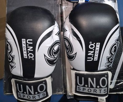 Boxhandschuhe 14 OZ   U.N.O.   Neu