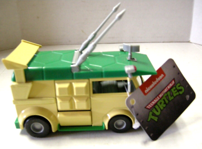 Teenage Mutant Ninja Turtles Party Wagon by Jada Toys, 1:32 Scale