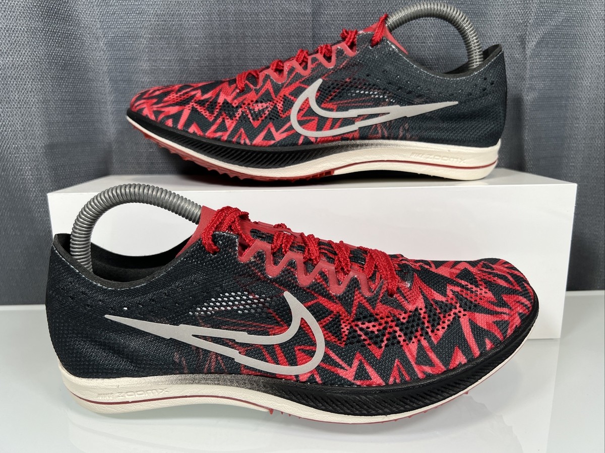 海外限定　NIKE BTC シングレット L Nike ZoomX Dragonfly Bowerman Track Club BTC Black Red DN4860-601