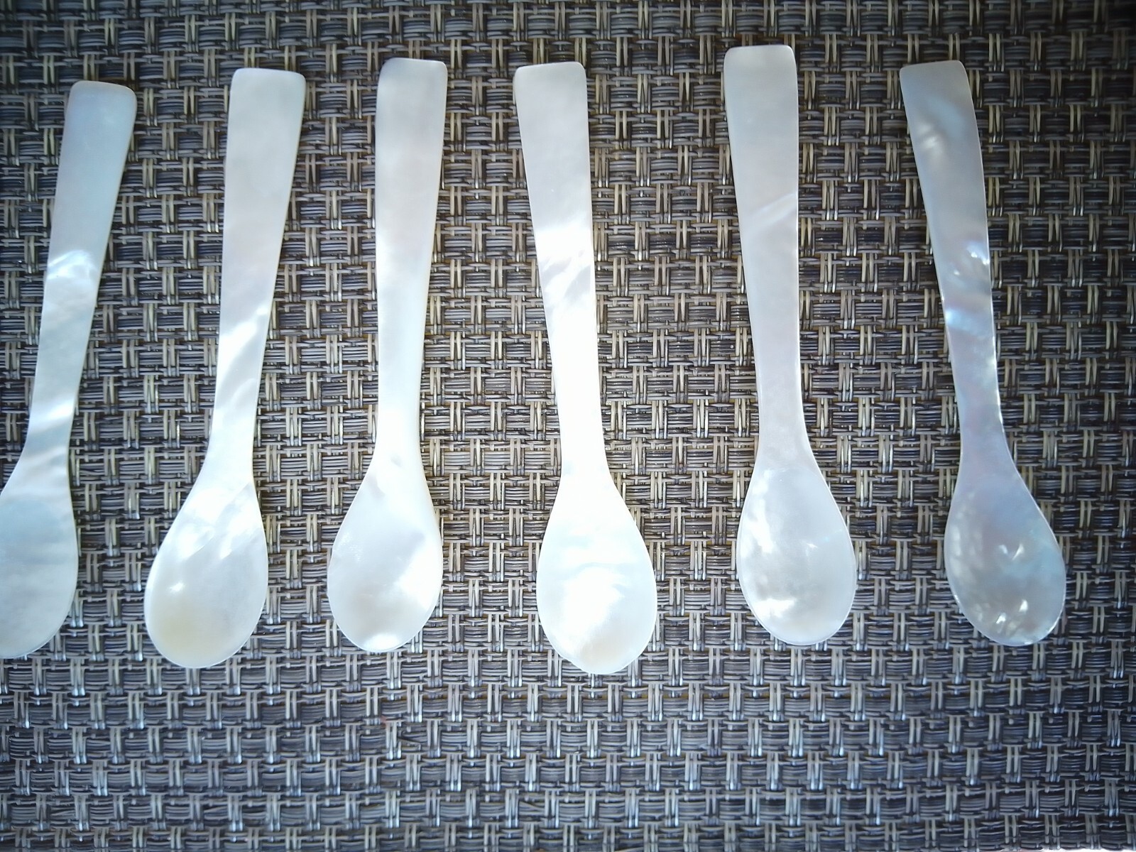 6 antike Perlmutt-Kaviar /Ei / Marmeladenlöffel, 12,5cm /ca. 120 Jahre alt, Engl