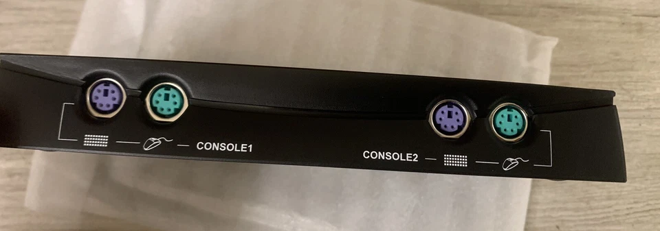 Belkin OmniView 2 Port Reverse KVM Switch NEW - Image 3 of 4