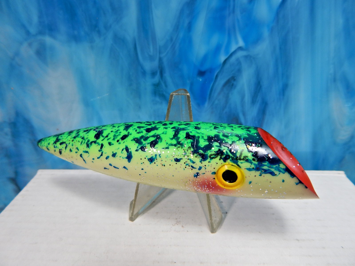 Silver Horde UV glow green/blue splatter 5