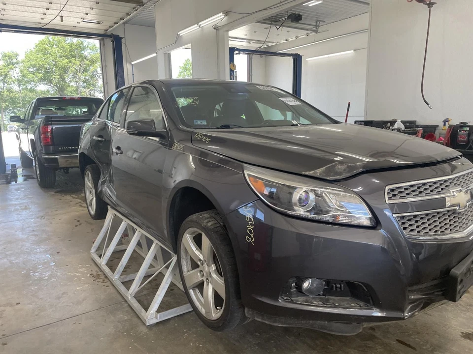 Used ABS Pump and Motor Assembly fits: 2013 Chevrolet Malibu Assembly Grade A — 第 4/4 张图片