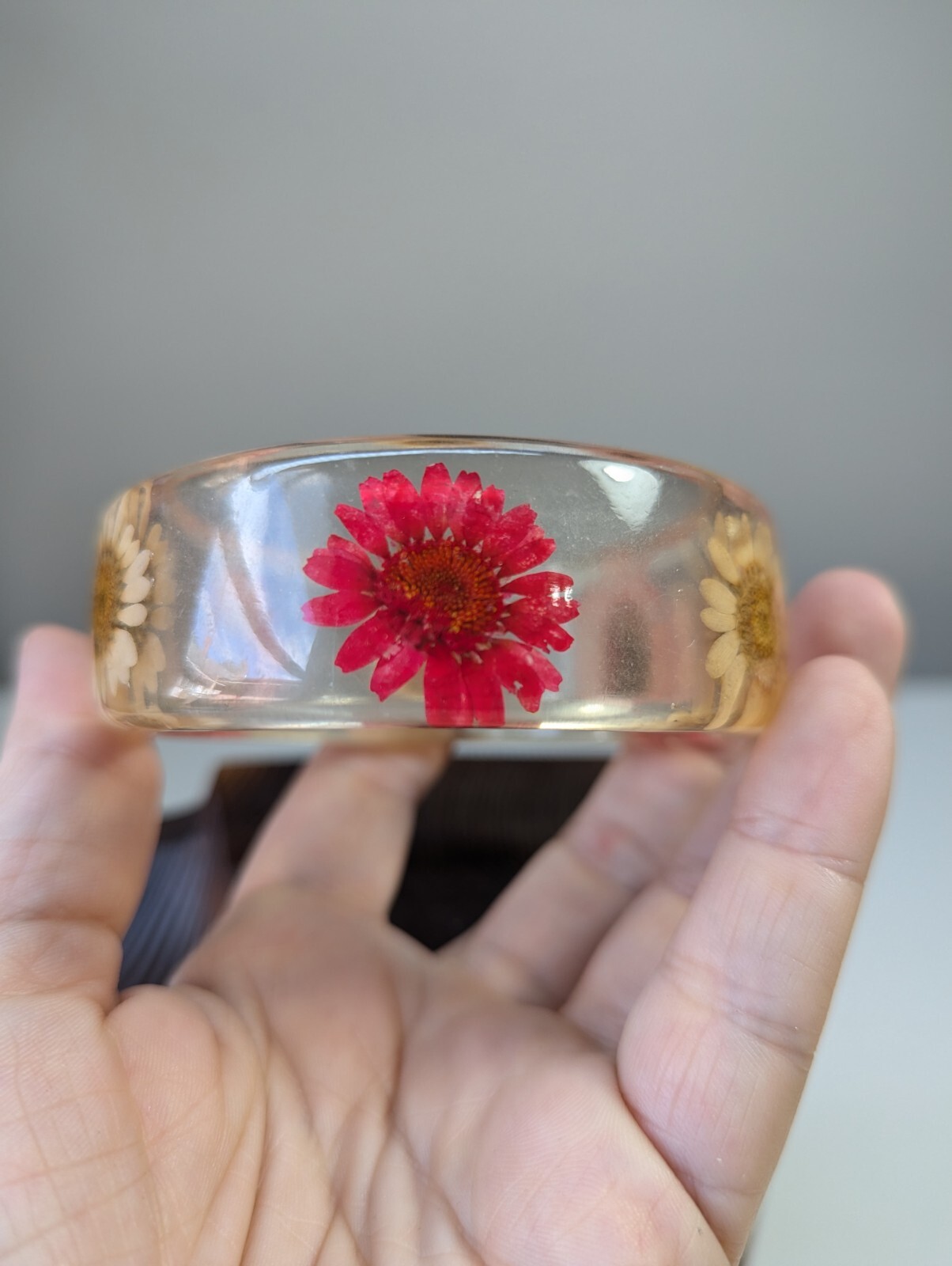 Mid Century Translucent Lucite Bangle Bracelet Em… - image 5