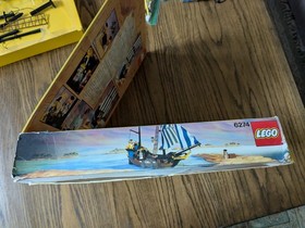 LEGO Pirates 6274 Caribbean Clipper with Instructions and Box 