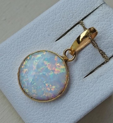 Neu    Elegant Gelbgold Anhänger in aus 750 18kt Gold mit Natur Opal    9182
