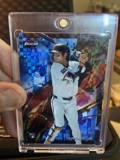 2024 Topps Finest - Common Jung-Hoo Lee #44 Blue Checkerboard Refractor /99 (RC)