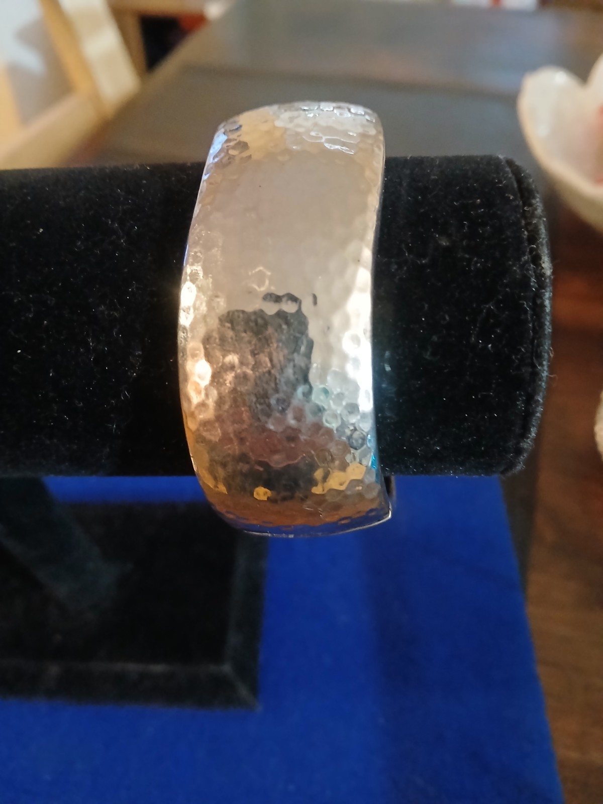 Premier Designs Hinged Large Bangle Bracelet - image 1