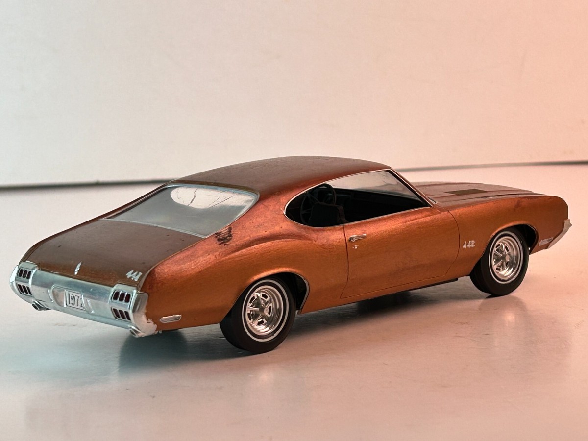アメ車 JOHAN 1970 オールズモビル 442 ハードトップ　プラモデル Model Car Garage - The 1970 Oldsmobile Cutlass 442 Hardtop