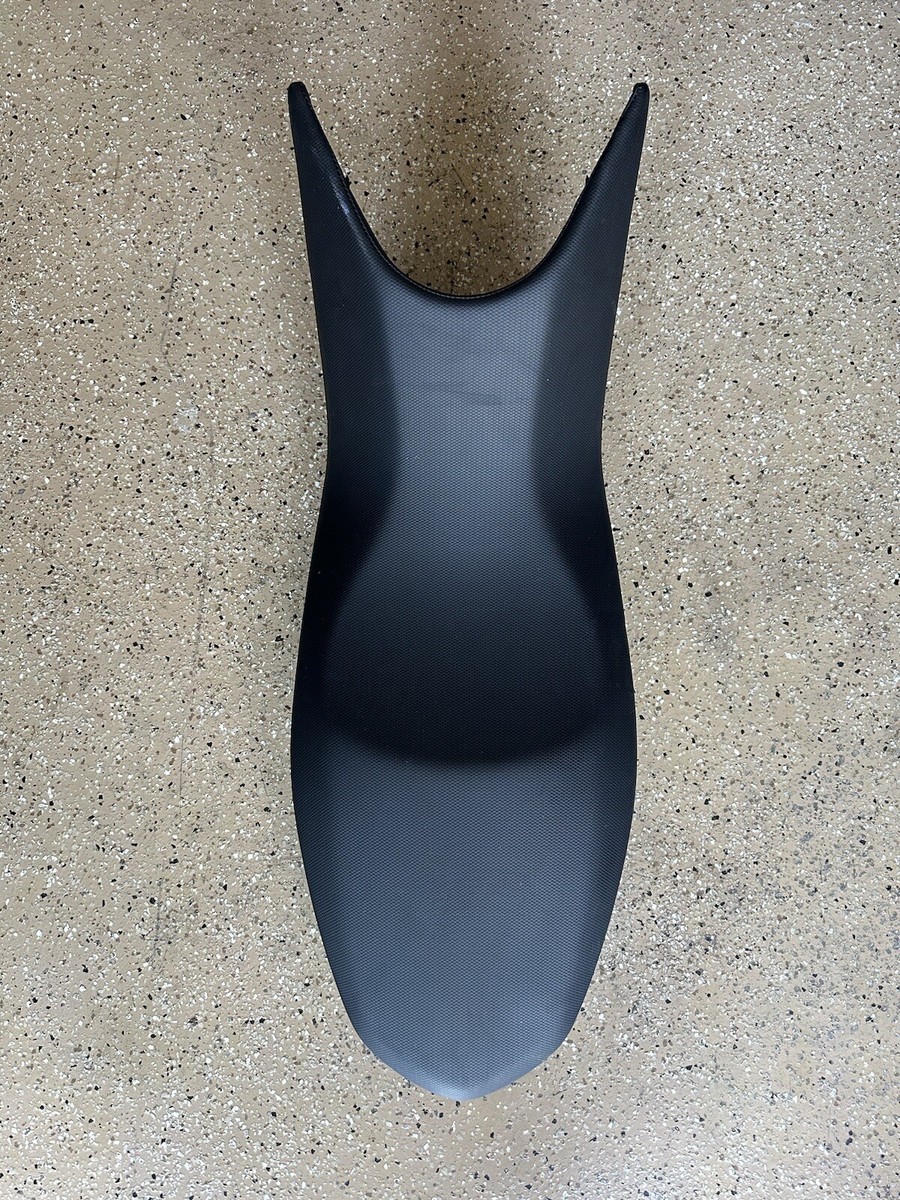 Ducati Hypermotard 939 OEM Seat - 59610741C 59521552A | eBay