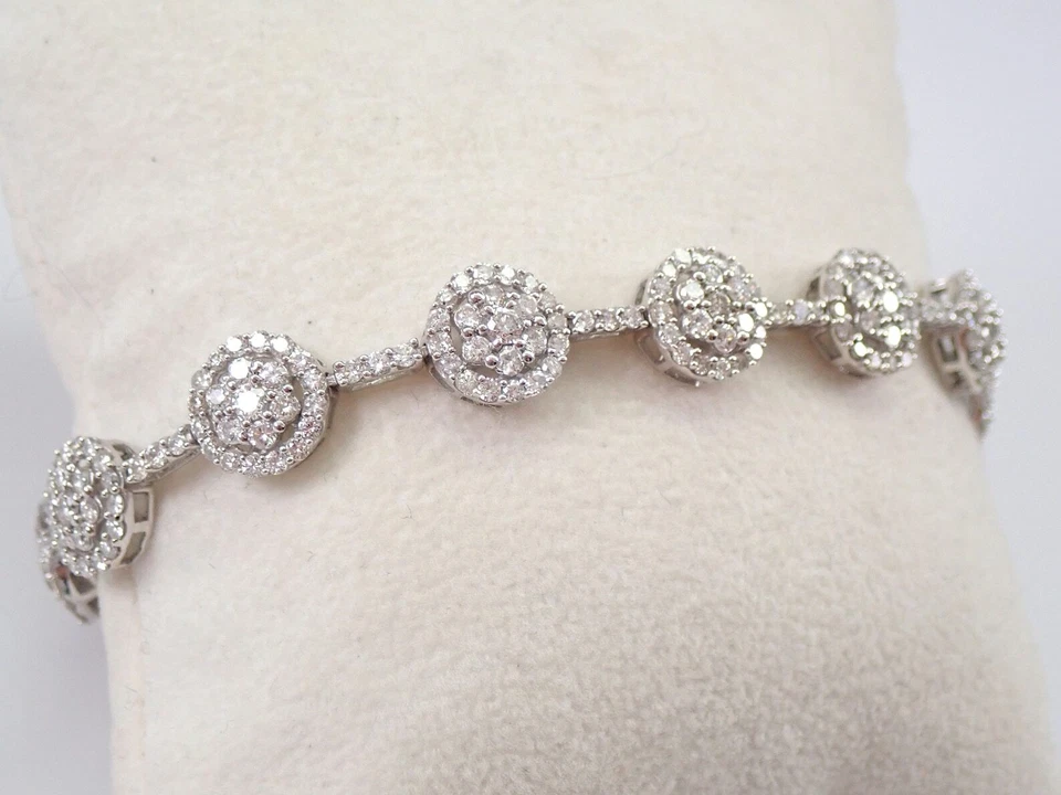Stunning Round Cut Lab Created Diamond 14K White Gold Plated Cluster Bracelet - Изображение 4 из 4