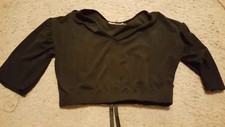 ladies black cropped dance top with 1/2 sleeve v neck. size small EUC by...