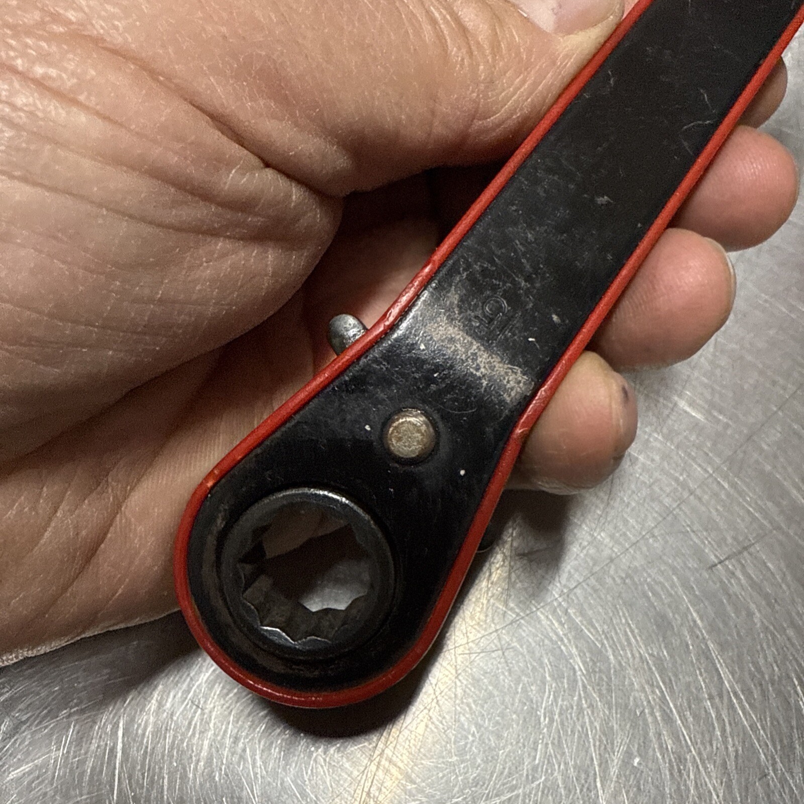 Ratcheting Box Wrench 15 & 17 Mm Standard Measurement US Pat: 5119701 ...