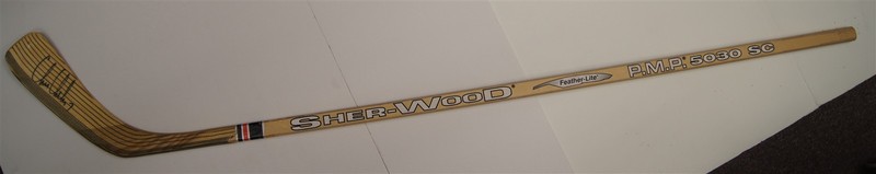 CHRIS SHELIOS Autographed SHER-WOOD Hockey Stick PSA/DNA CHICAGO BLACKHAWKS