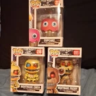 Five Nights At Freddy's Funko Pop Chica Cupcake and Freddy Vinyl Figure