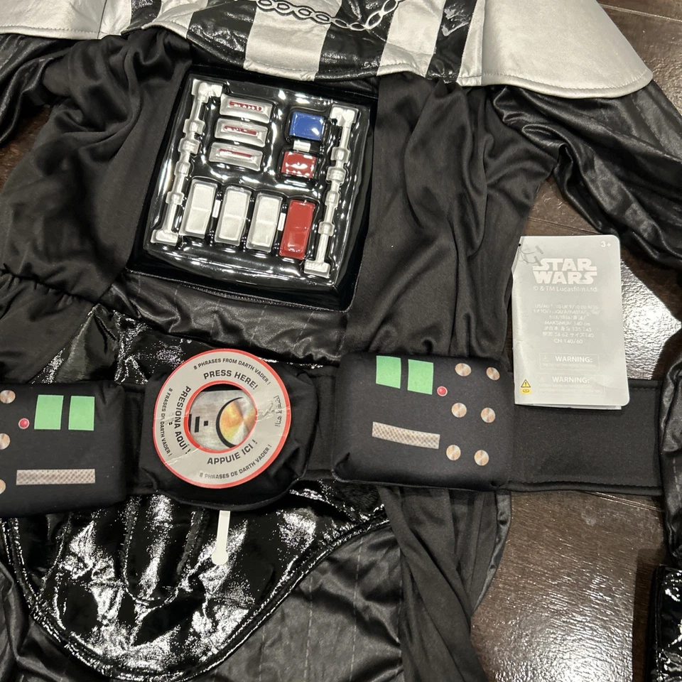 Disney Store Darth Vader Costume w/ Sound for Kids Star Wars Large L 9/10 EUC - Image 3 of 4