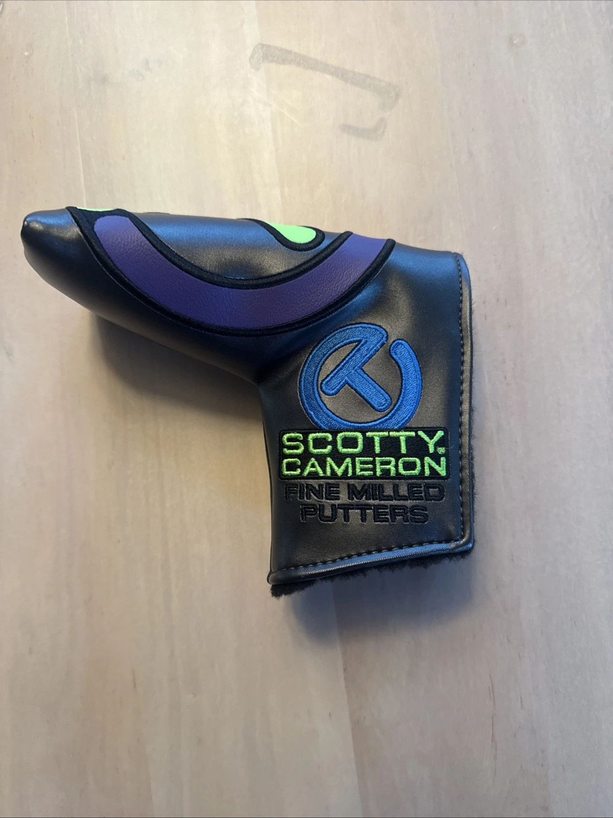 Scotty Cameron Putters Circle T Stick Figure Headcover Neon/Blue/Purple