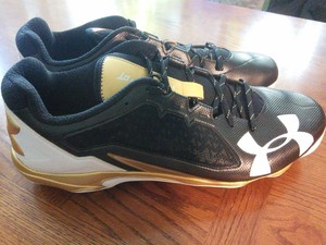 size 16 under armour shoes