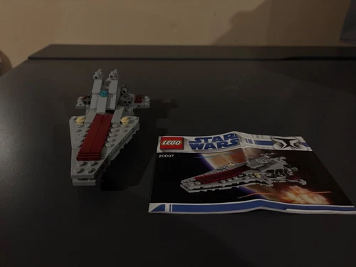 LEGO Star Wars: Republic Attack Cruiser (20007) 99.9% Complete Set w/ Booklet