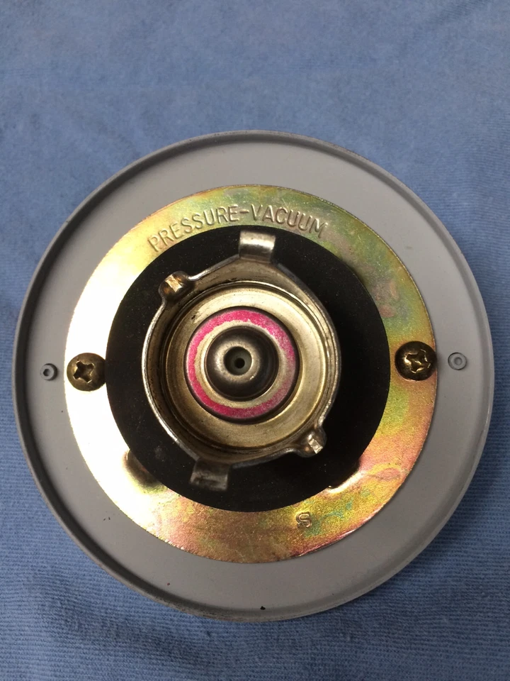 NEW GAS CAP MONZA SKYHAWK STARFIRE SUNBIRD GM H BODY 3 3/4" NOS VEGA OLDS BUICK - Image 2 of 2