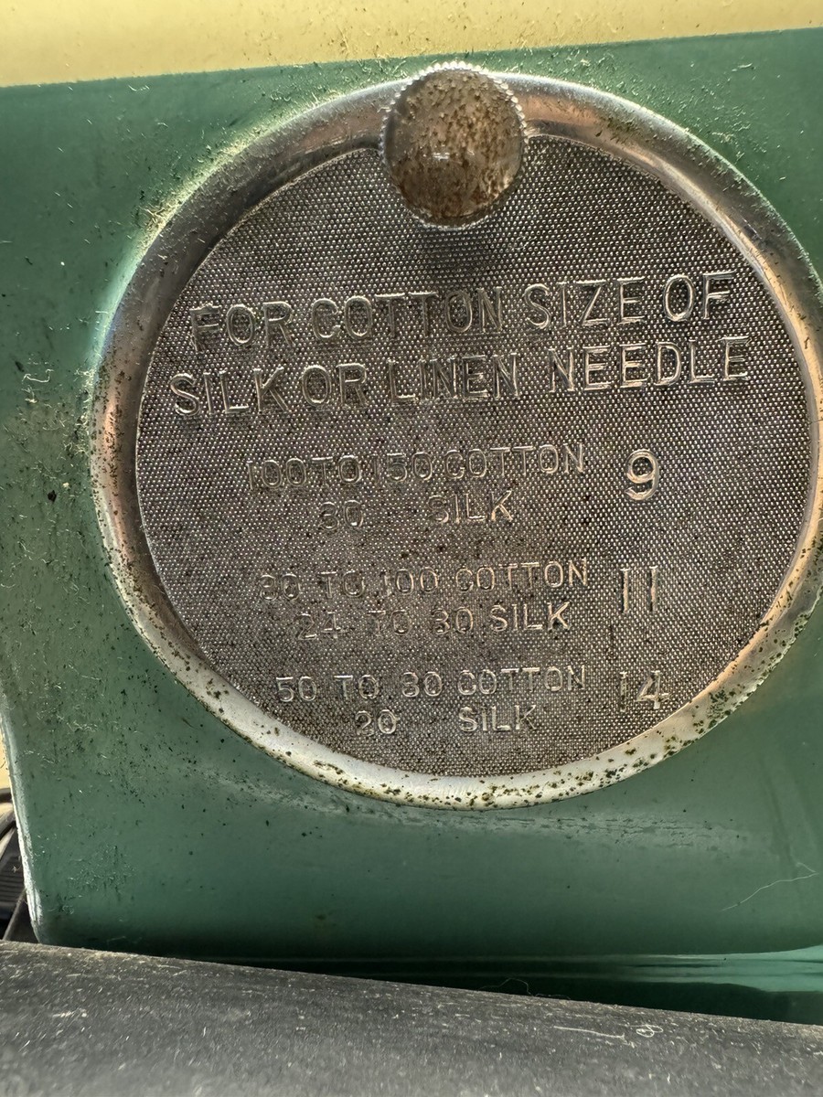 藤田喬平「流動・生」1960年代初頭(供箱) VINTAGE WINTHROP Sewing Machine Green 1960s w/ Foot Pedal