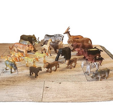 Lot of 22 Plastic Zoo Animals sizes 1" - 4" Mixed Sizes and Shapes Toys