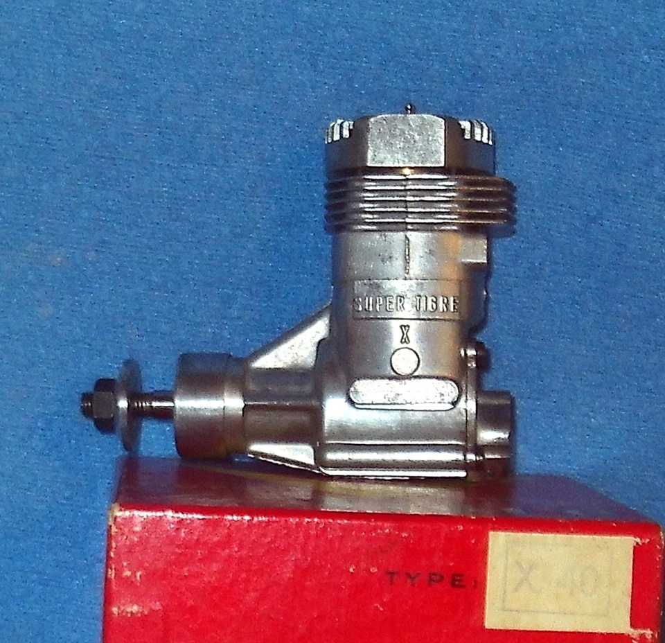 Supertigre X 40 Engine w/ Papers NEVER USED! - Image 3 of 4