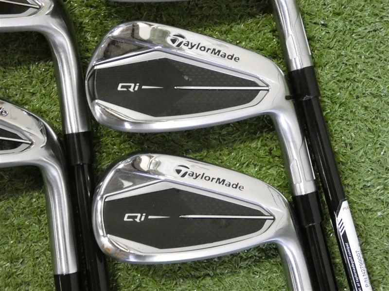 TaylorMade Qi Irons 7-P & A Ventus TR Blue 6 Regular Graphite Excellent - Image 2 of 4