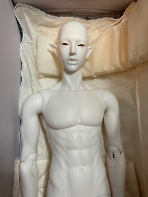 Soom Idealian 75 Pharaoh Narmer (Peony White) BJD 