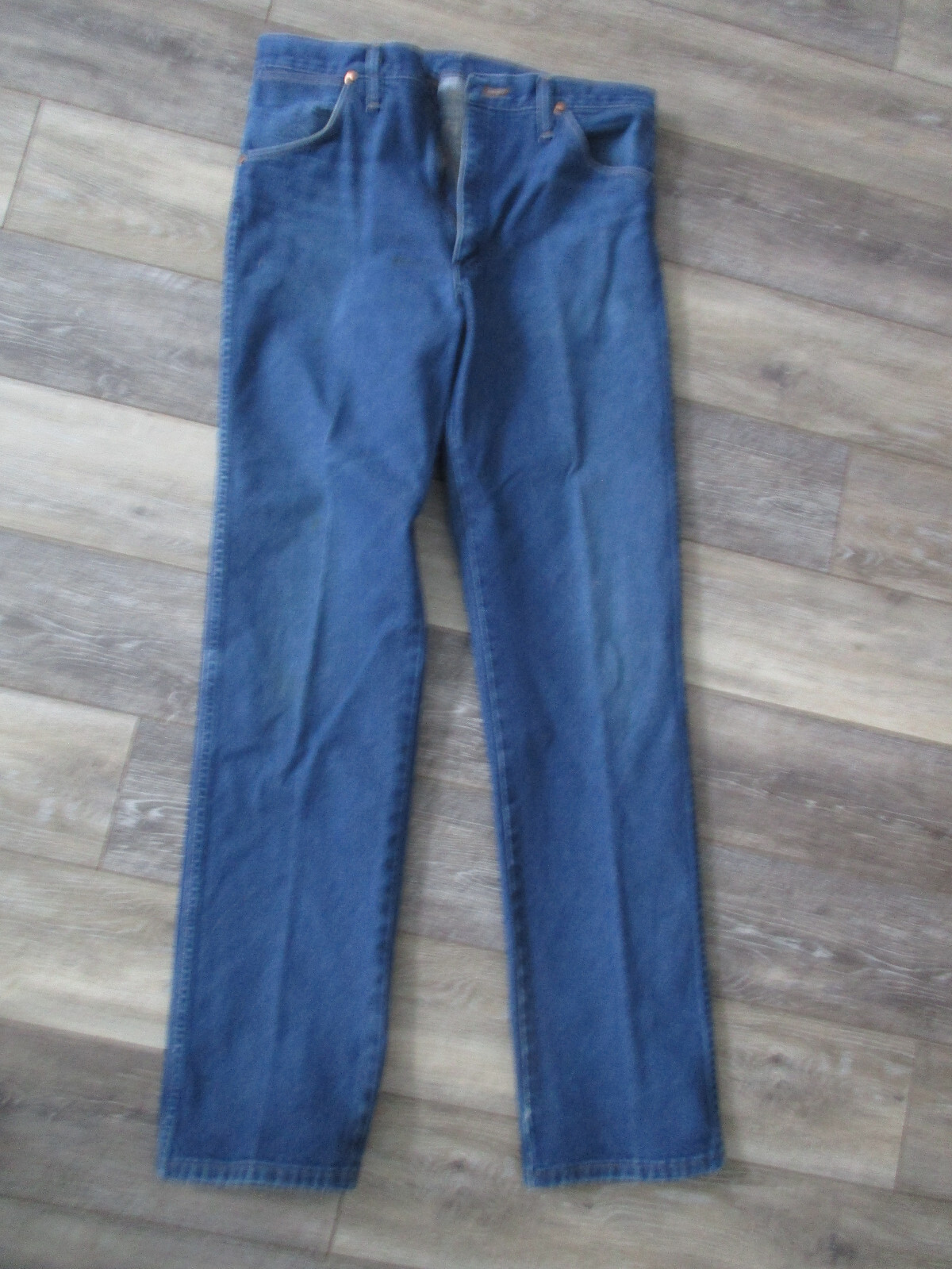 Wrangler 13MWZ Classic Cowboy Cut Mens 35 x 34 Blue Denim Western Jeans