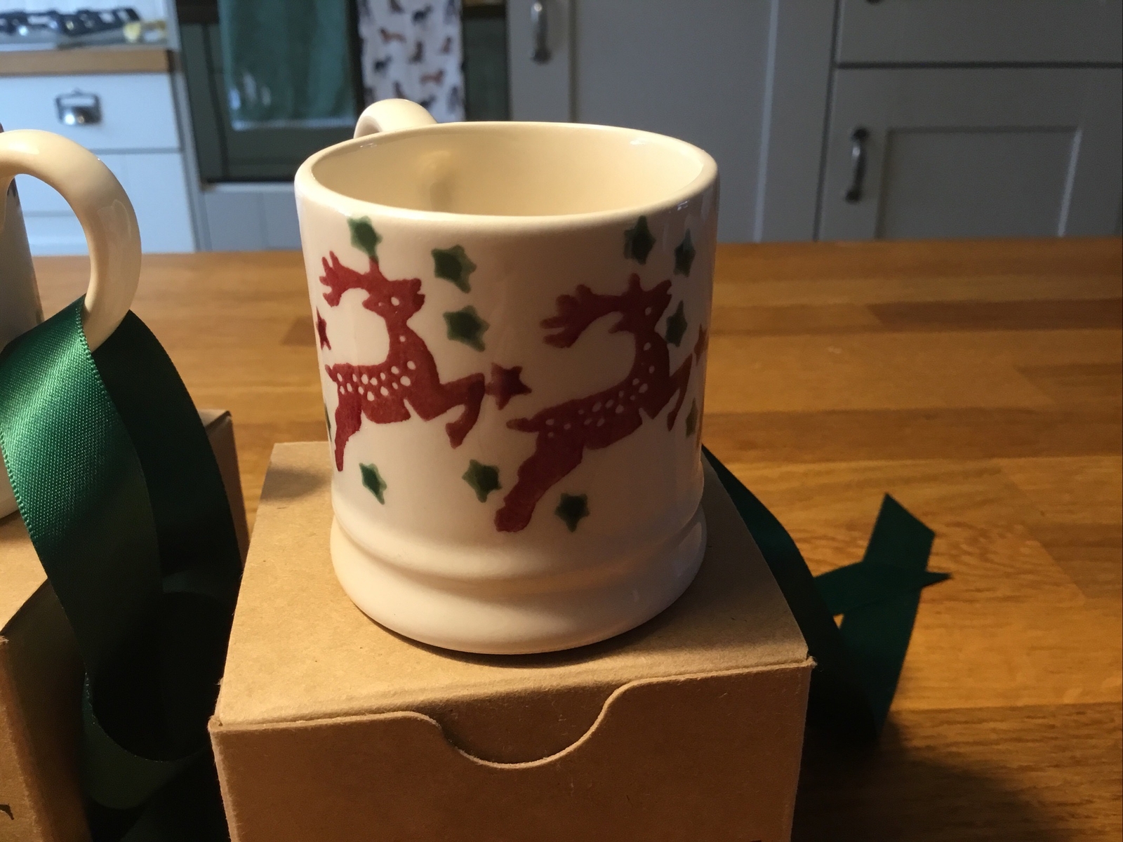 2 EMMA BRIDGEWATER TINY CHRISTMAS MUG DECORATIONS eBay