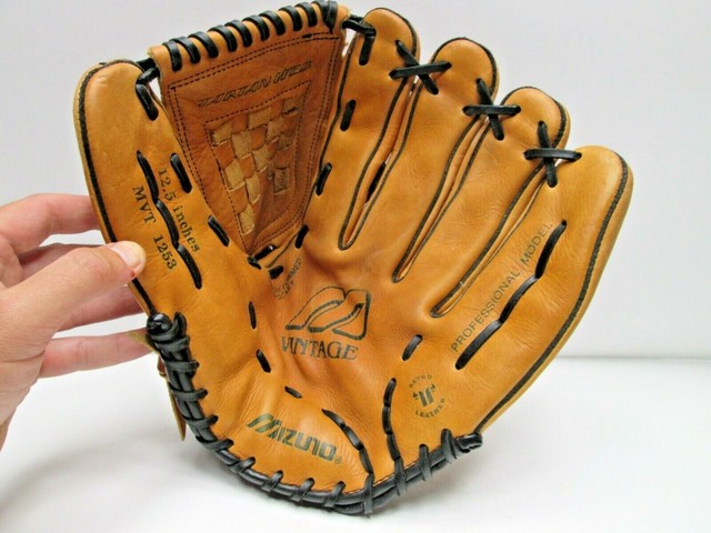 mizuno vintage baseball glove
