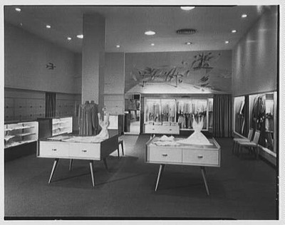 Sosnick & Thalheimer, business in Winston-Salem, North Carolina. Lingerie