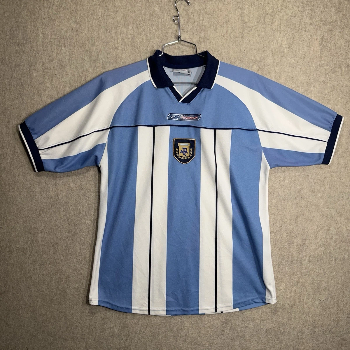 Preços baixos em Reebok Argentina tamanho XL National Team Roupas