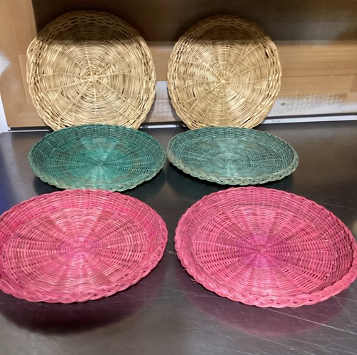 Wicker Rattan Paper Plate Holders Set of 6  Wall Decor 9.5”
