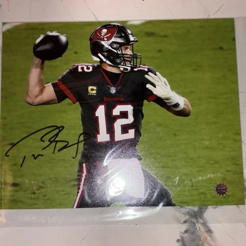 Tom Brady Hand Signed Autographed 8x10 Photo Tampa Bay Buccaneers NFL QB W/COA