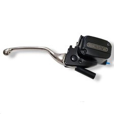 Front Master Cylinder Brake Harley Davidson Touring  11/16 + screw and washers