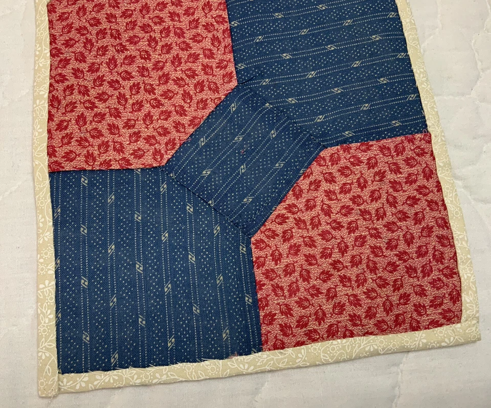 Edredón de retazos vintage, pajarita, calicos tempranos, rosa, azul Foto 3 de 4