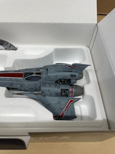 Eaglemoss Battlestar Galactica Ships Collection Blood & Chrome Viper Mark III - Picture 10 of 10