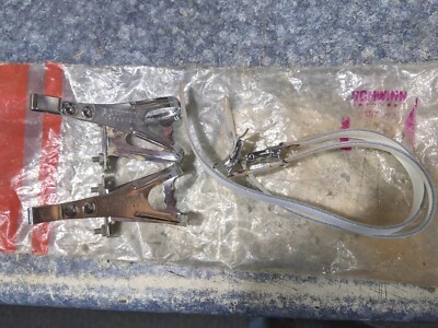 NOS Schwinn Approved Sprint Chrome Pedal Cages White